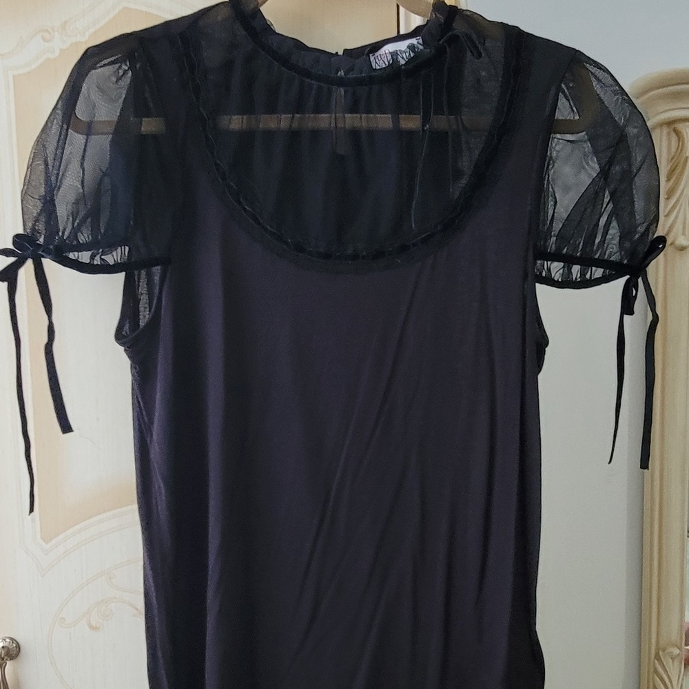 Red Valentino Black T-shirt with Velvet bow